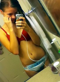 kaitkrems nudes