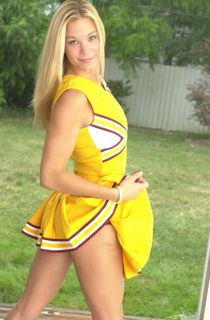 Blonde mom with red nails